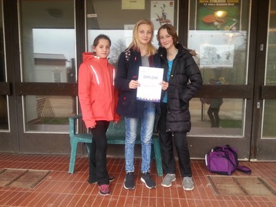 Postup dívek nižšího stupně gymnázia Bigy do republikového  finále ve stolní