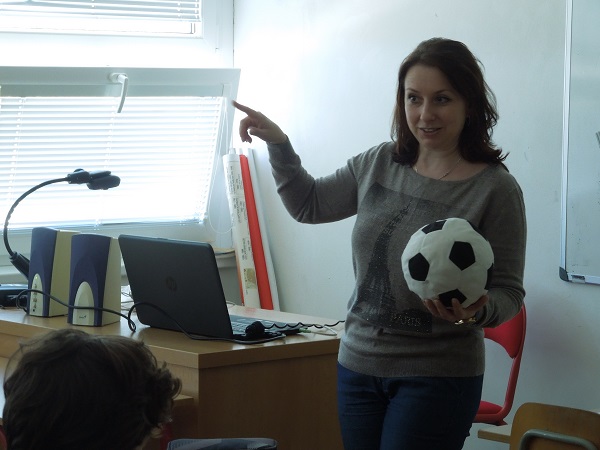 Projektové hodiny s lektorkou